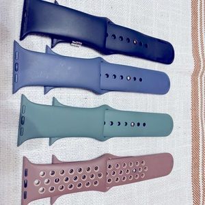 4 apple 42/44 watch bands